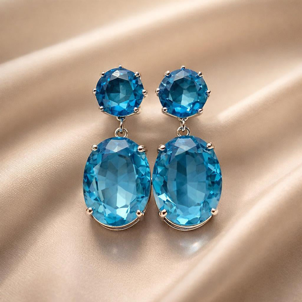 Boucles d'oreilles en or blanc avec zirconia majestueuse
