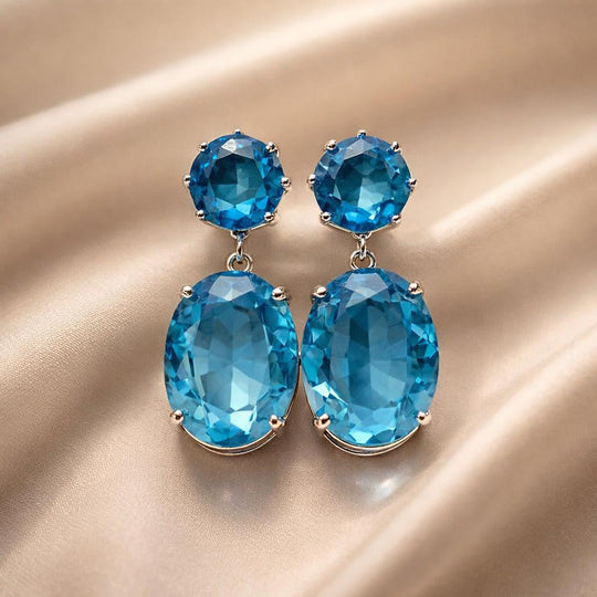 Boucles d'oreilles en or blanc avec zirconia majestueuse