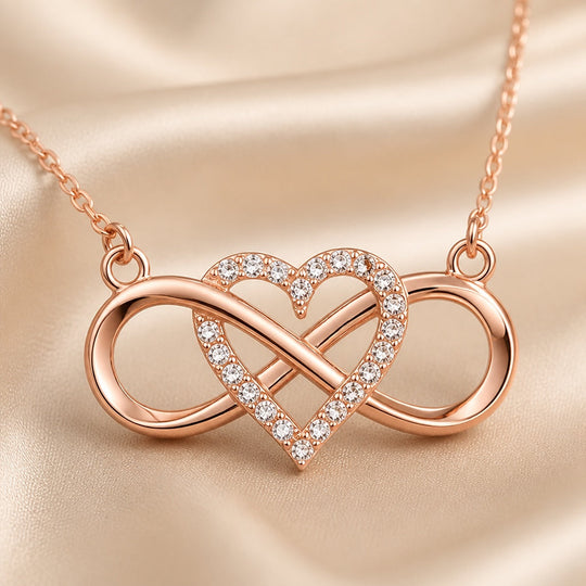 Pendentif Cœur Infini en Or Blanc avec Collier