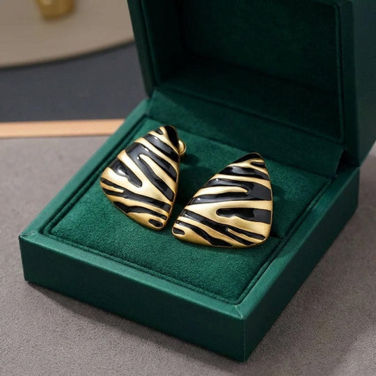 Boucles d'oreilles clous en forme de triangle zèbre