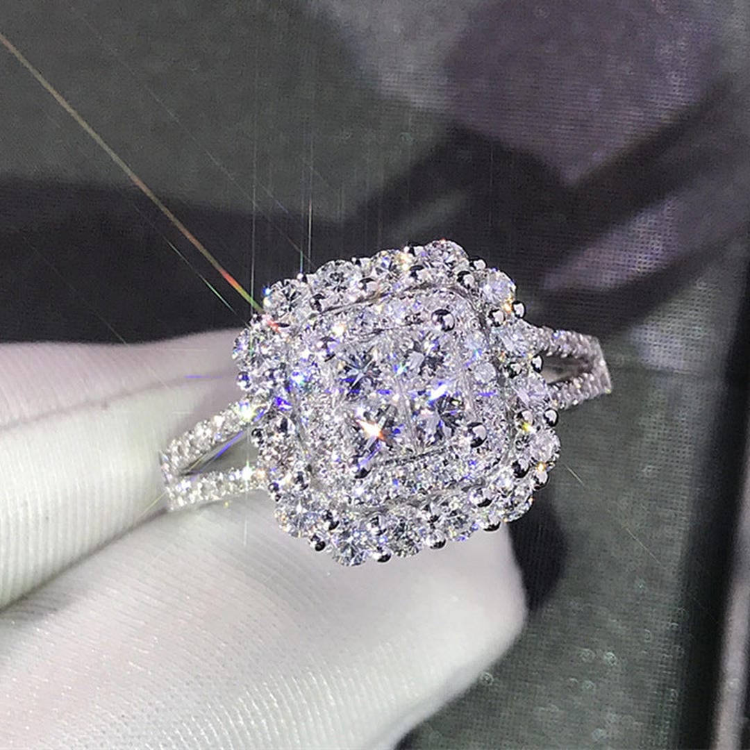 Bague de Mariage en Zirconia en Forme Carrée
