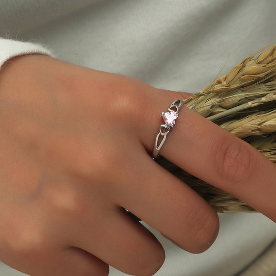 Rosalie : Bague en or blanc avec zirconia en forme de cœur