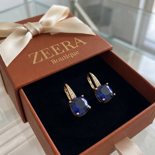 Boucles d'oreilles créoles en pierre de saphir mystique | Or