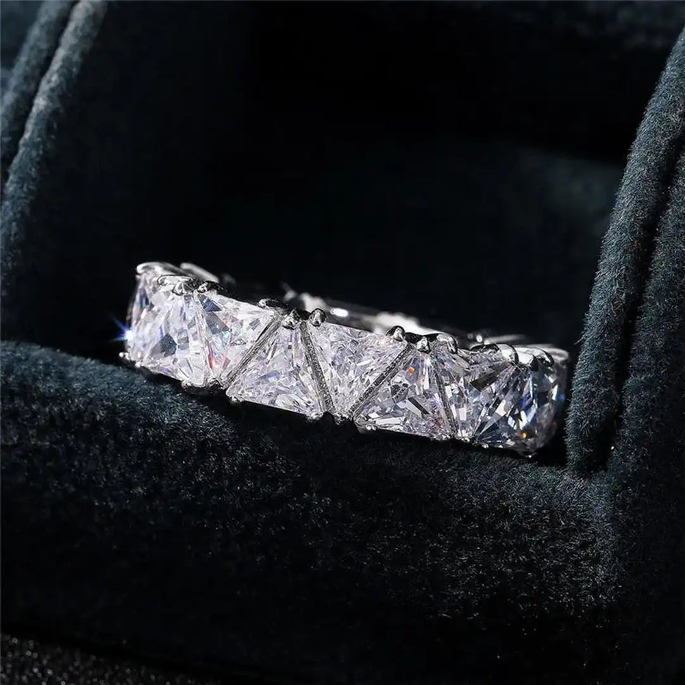 Bague en Pierre Triangle Vintage
