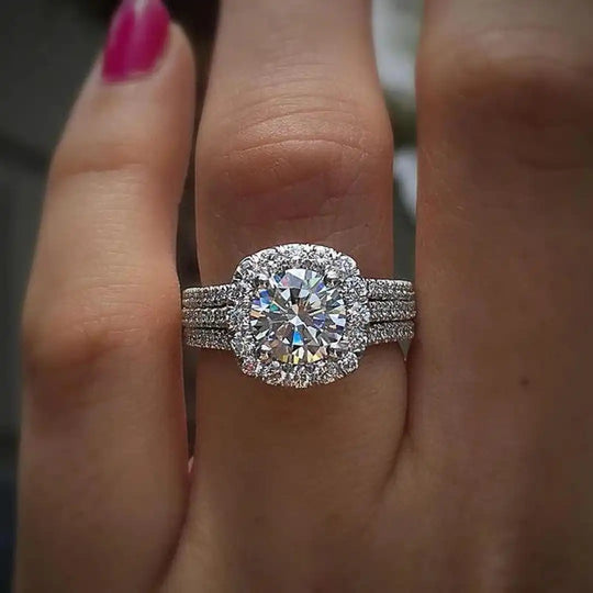 Bague Énonciatrice Halo Pavé en Coussin