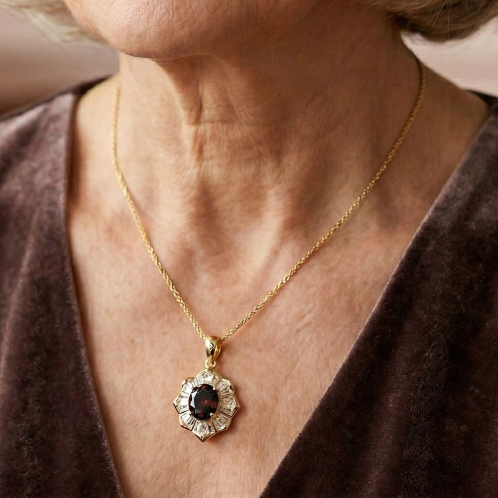 Collier Kavella Solcrimson