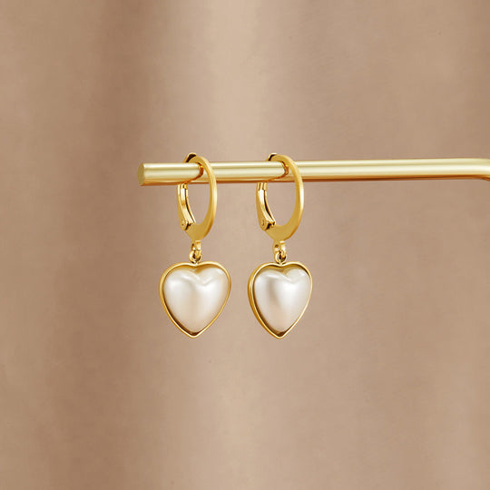 Boucles d'oreilles créoles 'Cœur Pur' en perles