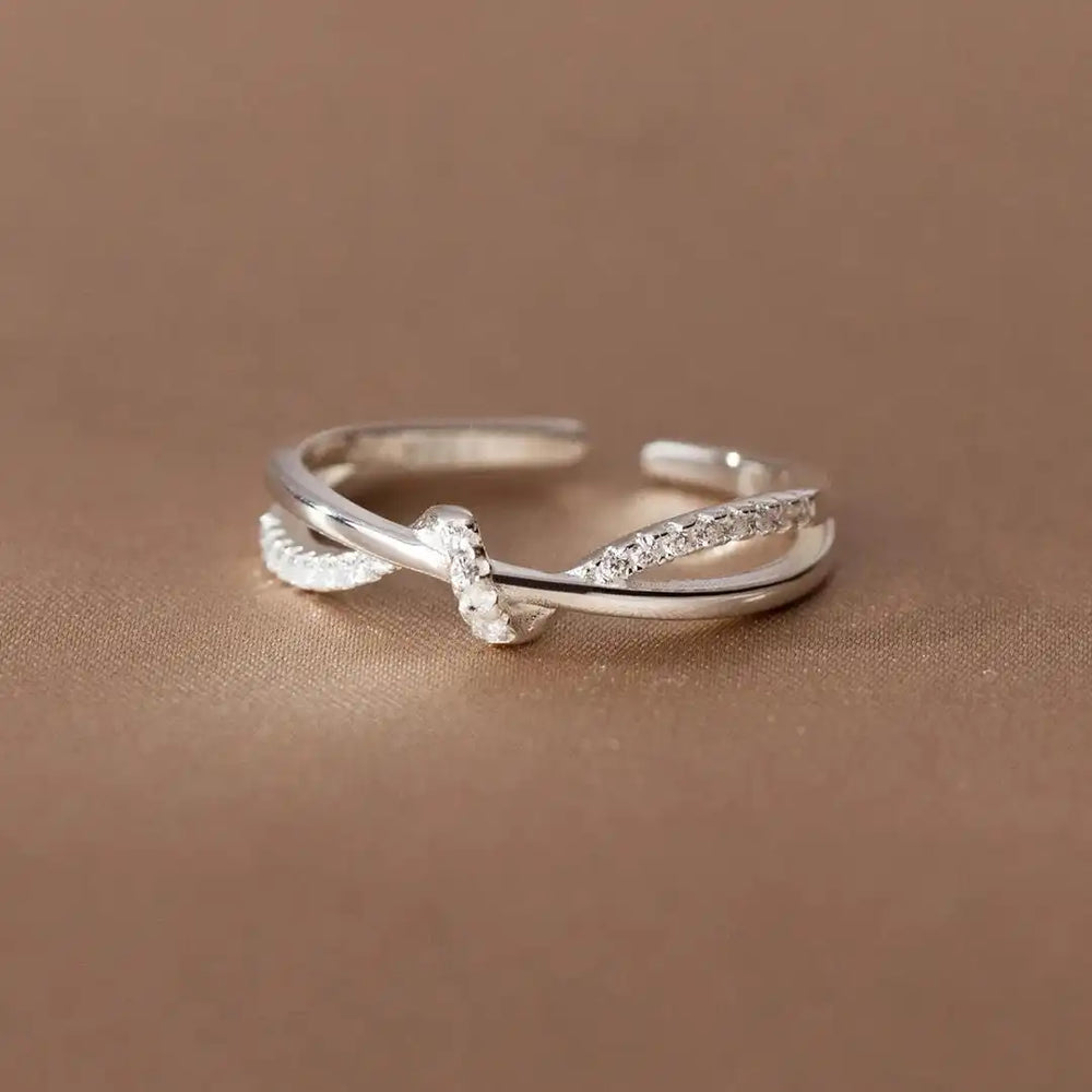 Bague Classique Nœud Croisé