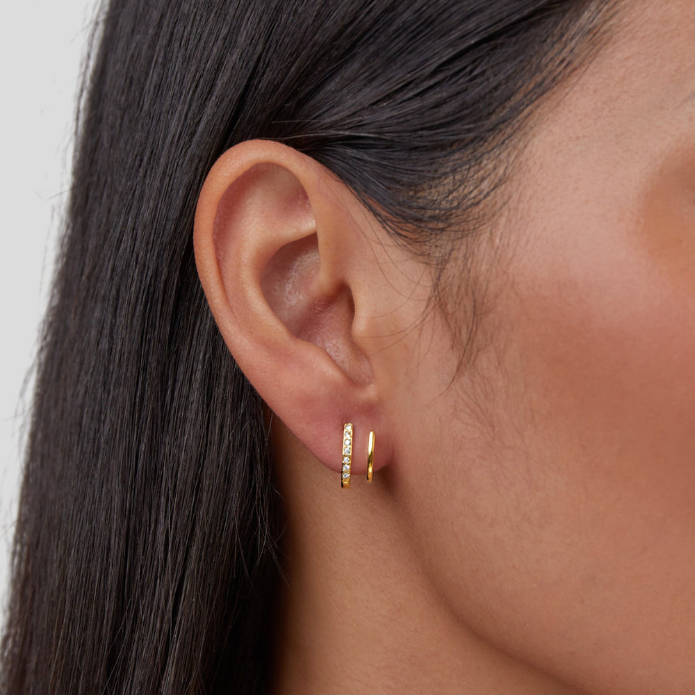 Boucles d'Oreilles en Or 18K et Cristal en Forme de Griffe