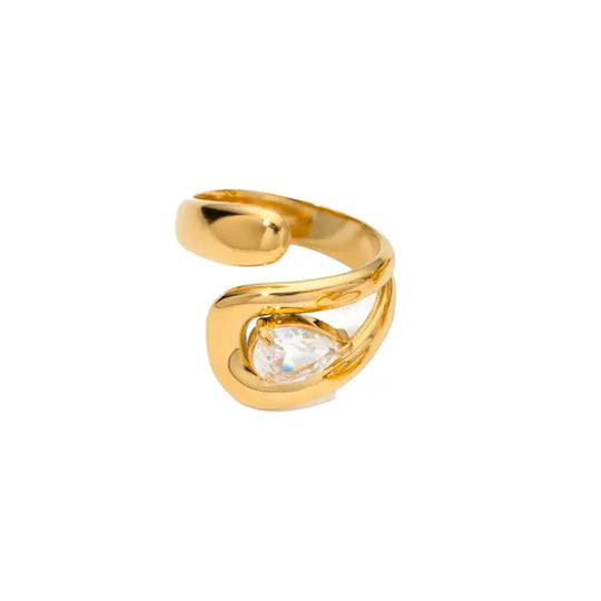 Bague en Zirconia en Forme de Goutte d'Eau en Or Éternel