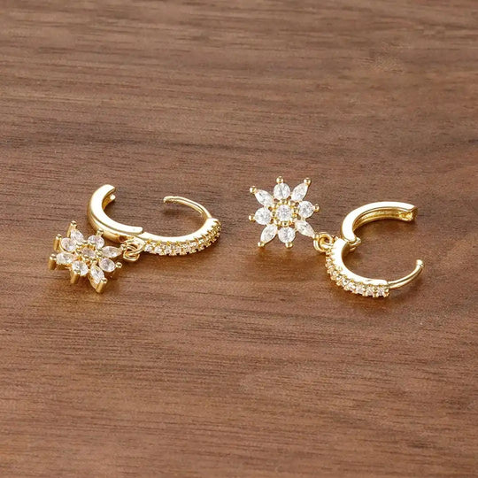 Boucles d'oreilles pendantes en cristal classique en forme de flocon de neige