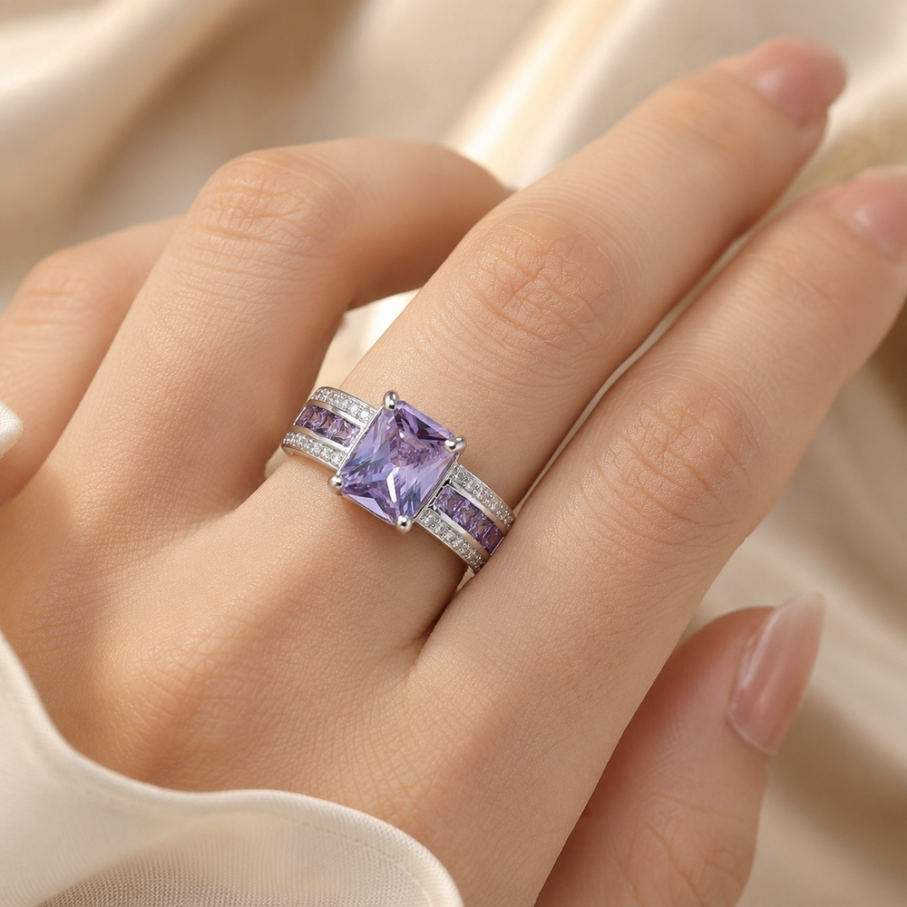 Bague en argent avec améthyste