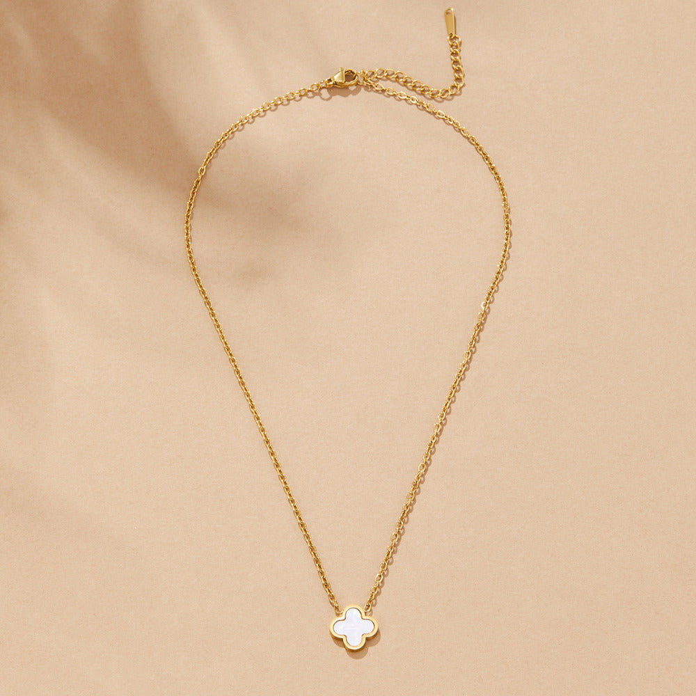 Collier de Trèfle Blanc