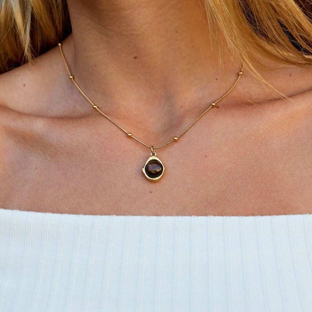 Collier Pendentif en Pierre Ambre