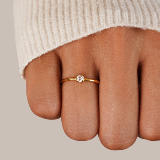Bague en Or 18K Pierre de Naissance d'Avril