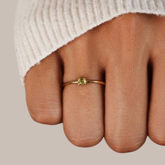Bague en Or 18K Pierre de Naissance d'Août