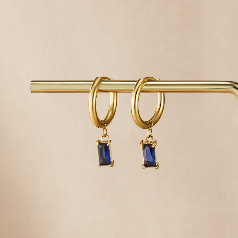 Boucles d'oreilles en cristal bleu Avery