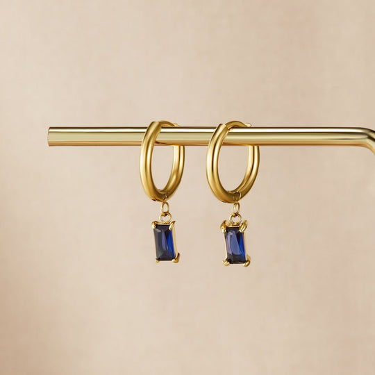 Boucles d'oreilles en cristal bleu Avery