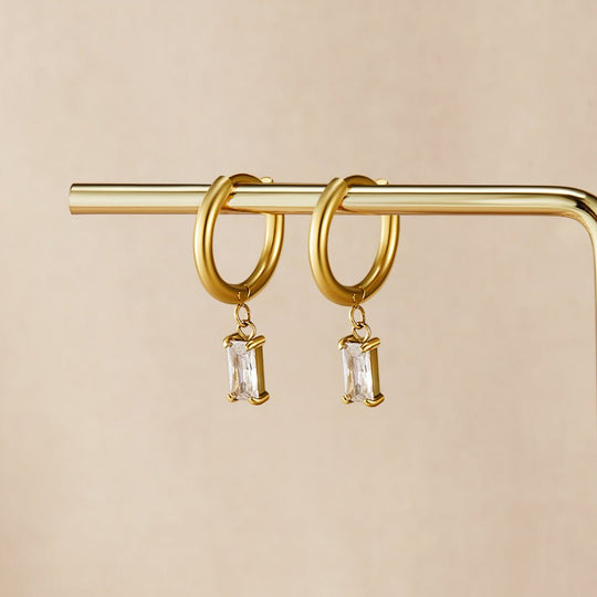 Boucles d'oreilles en cristal blanc Avery