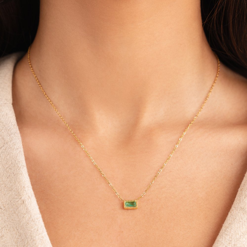 Collier Baguette avec Pierre de Naissance
