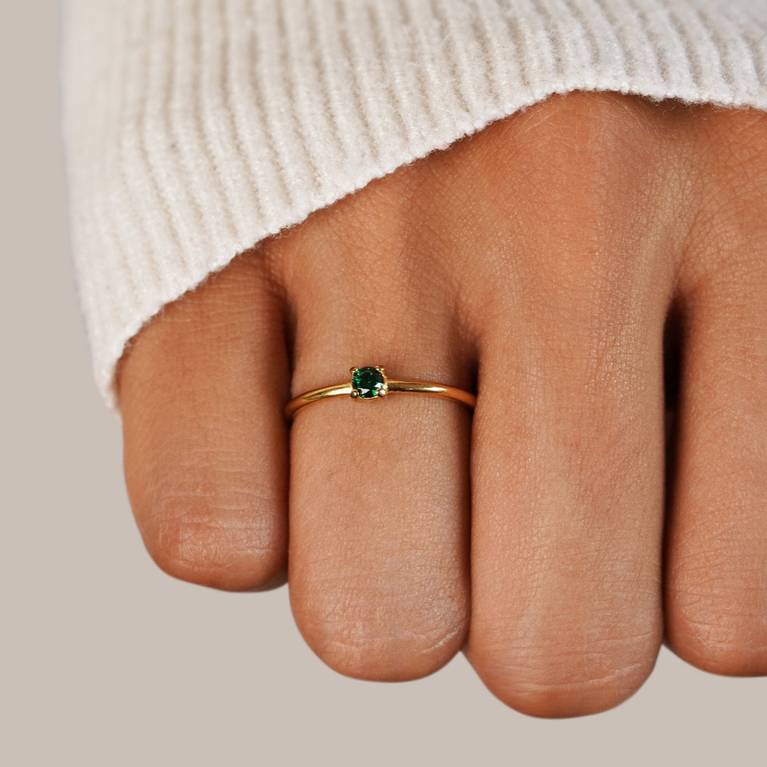 Bague en Or 18K avec Pierre de Naissance