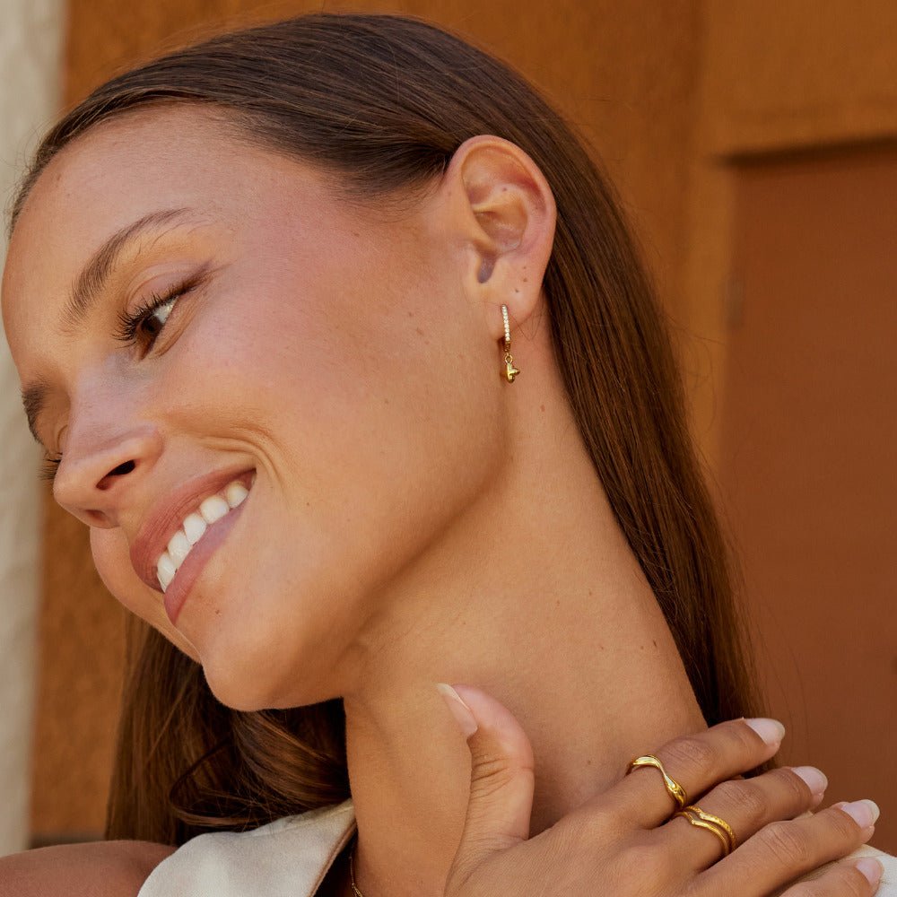 Boucles d'oreilles créoles en forme de pétale de bulle