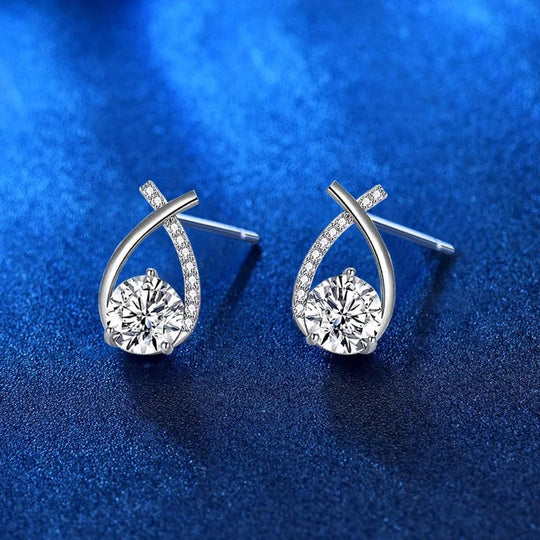 Boucles d'oreilles en cubic à goutte d'eau torsadée de luxe