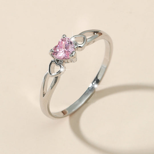 Rosalie : Bague en or blanc avec zirconia en forme de cœur