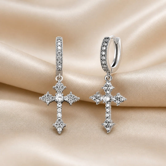 Boucles d'oreilles en Or Blanc avec Zircons Sertis