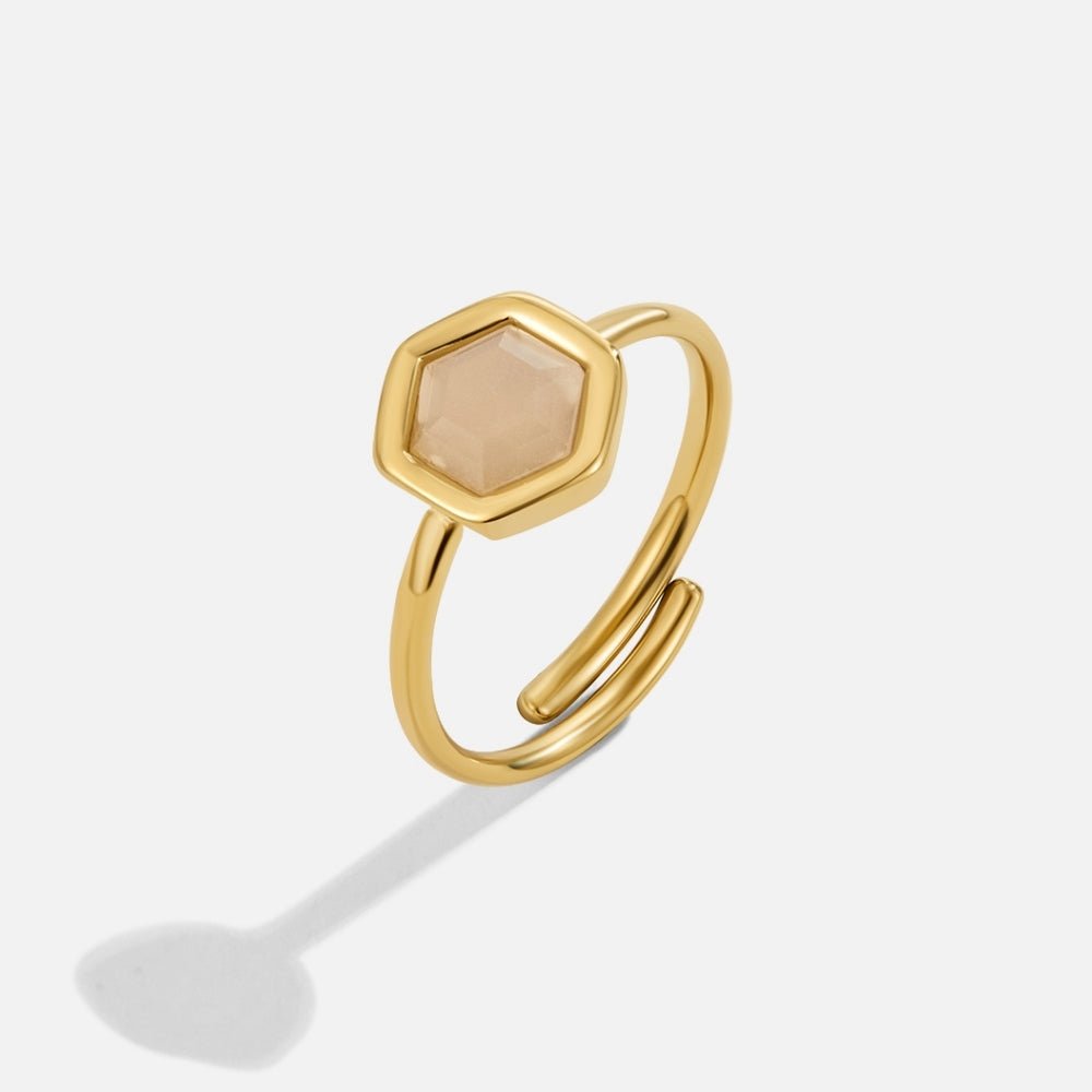 Bague en Or avec Pierre Ember