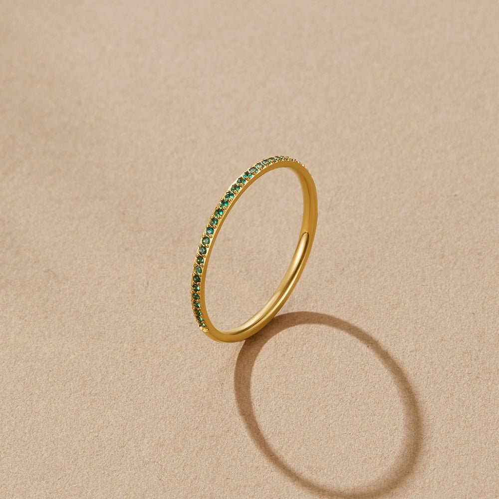 Bague en cristal éternité Émeraude