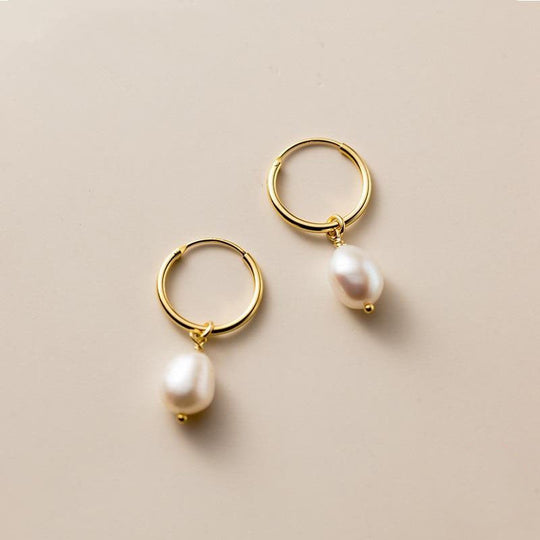 Boucles d'Oreilles Créoles Bella en Perles d'Eau Douce