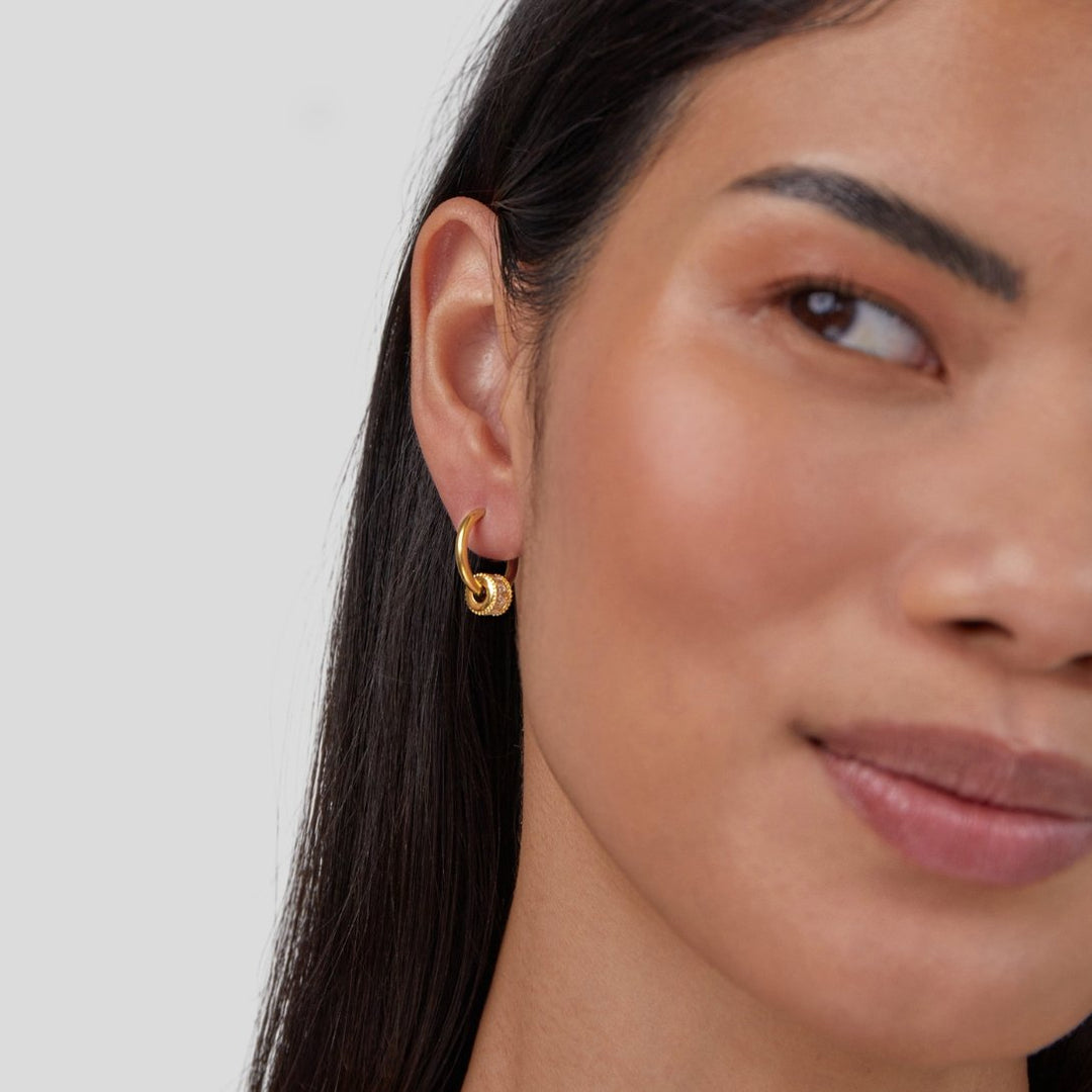 Boucles d'oreilles créoles en cristal Gigi en or 18K