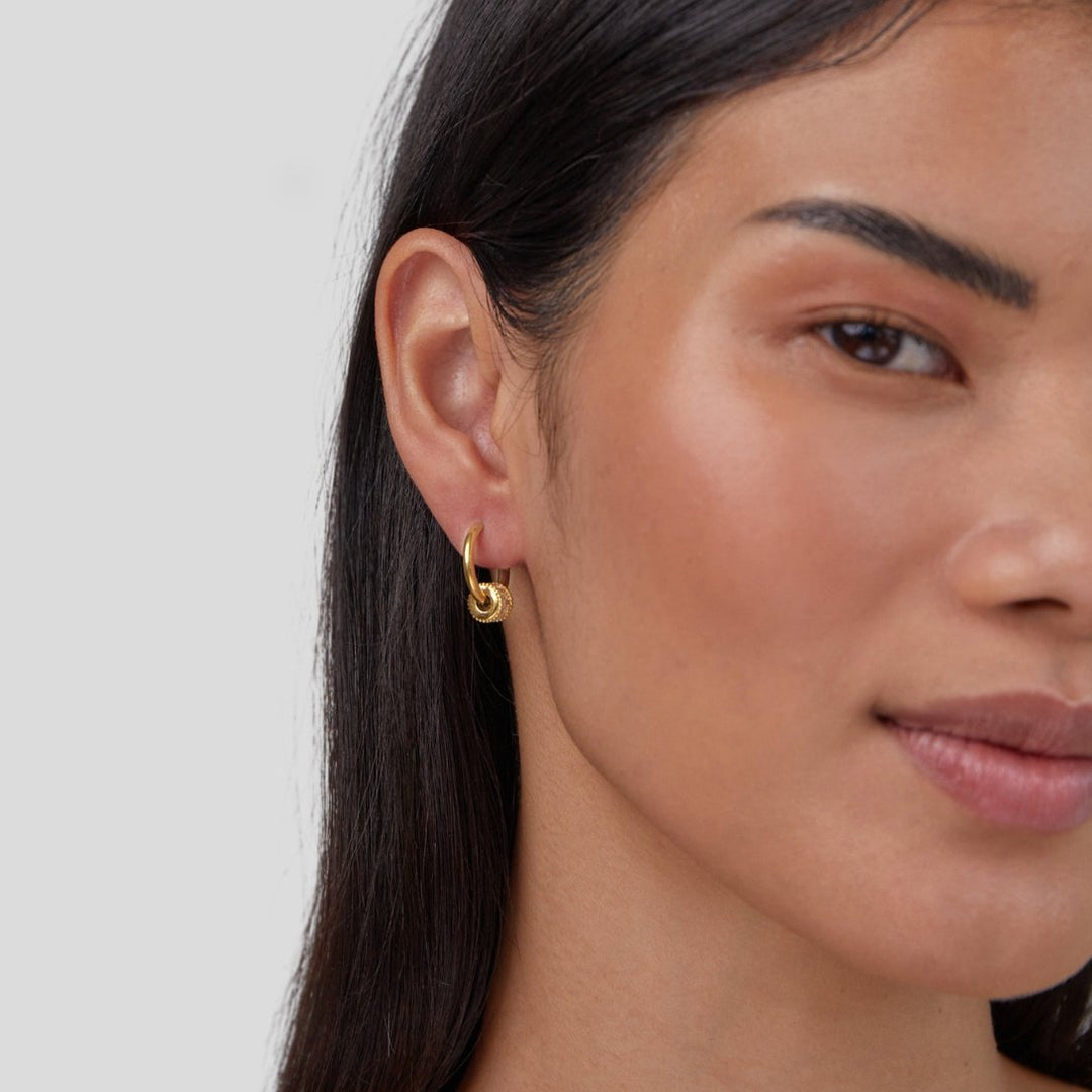 Boucles d'oreilles créoles en cristal Gigi en or 18K