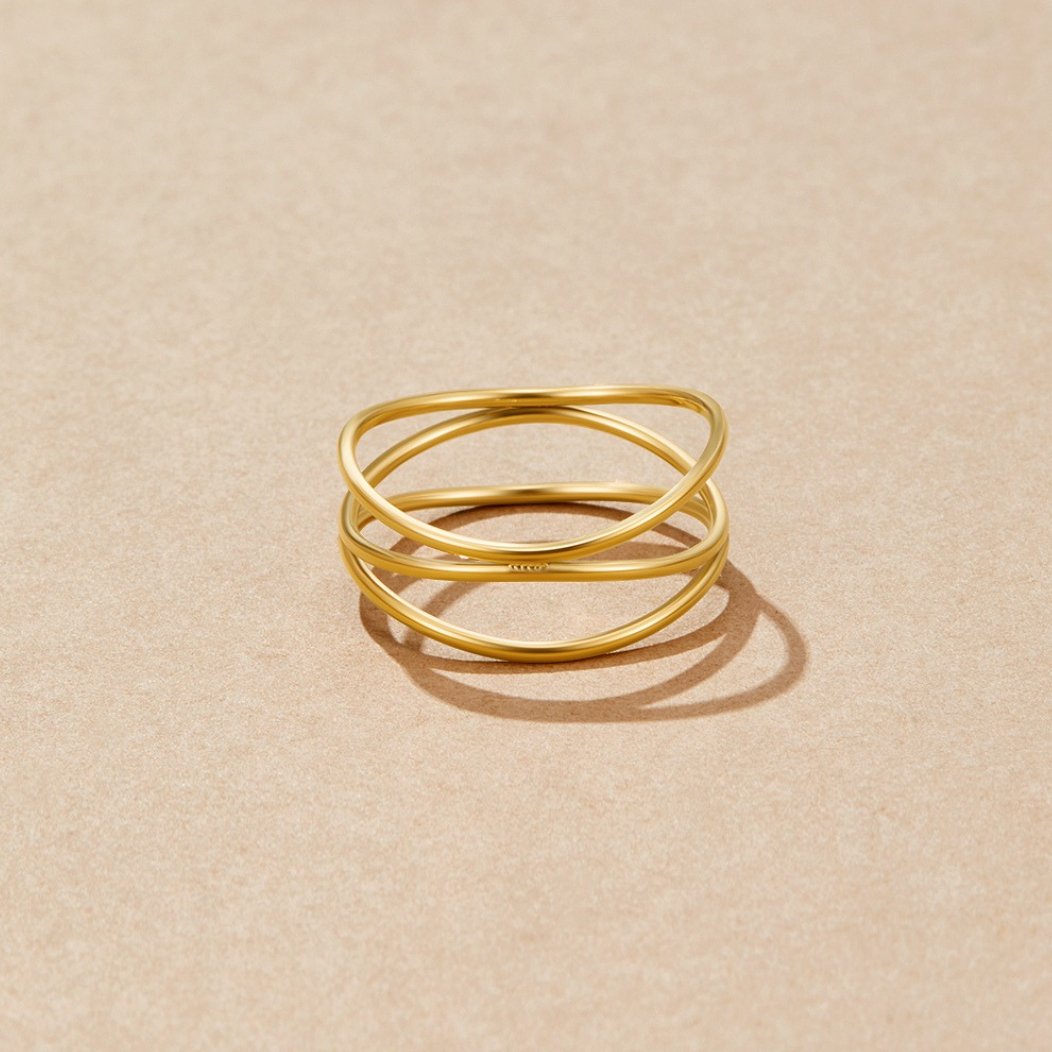 Bague en boucle infinie en or