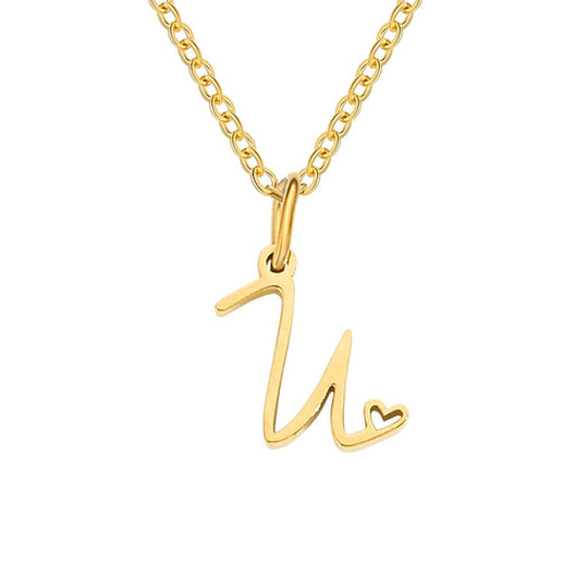 Collier en cœur avec lettre en or