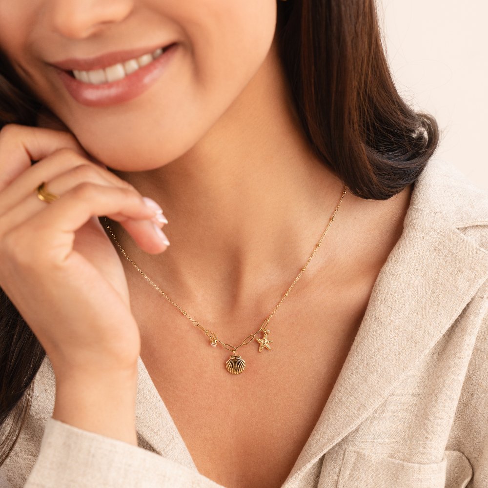 Collier Coquillage et Étoile de Mer en Or