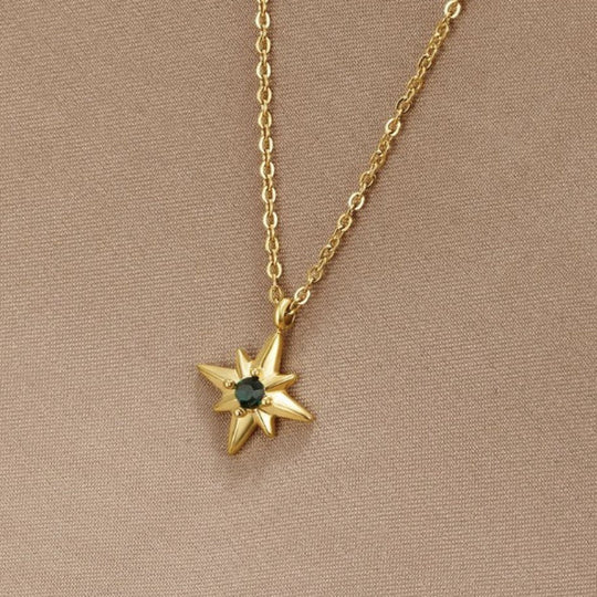 Collier en Cristal Émeraude Étoile Guidante
