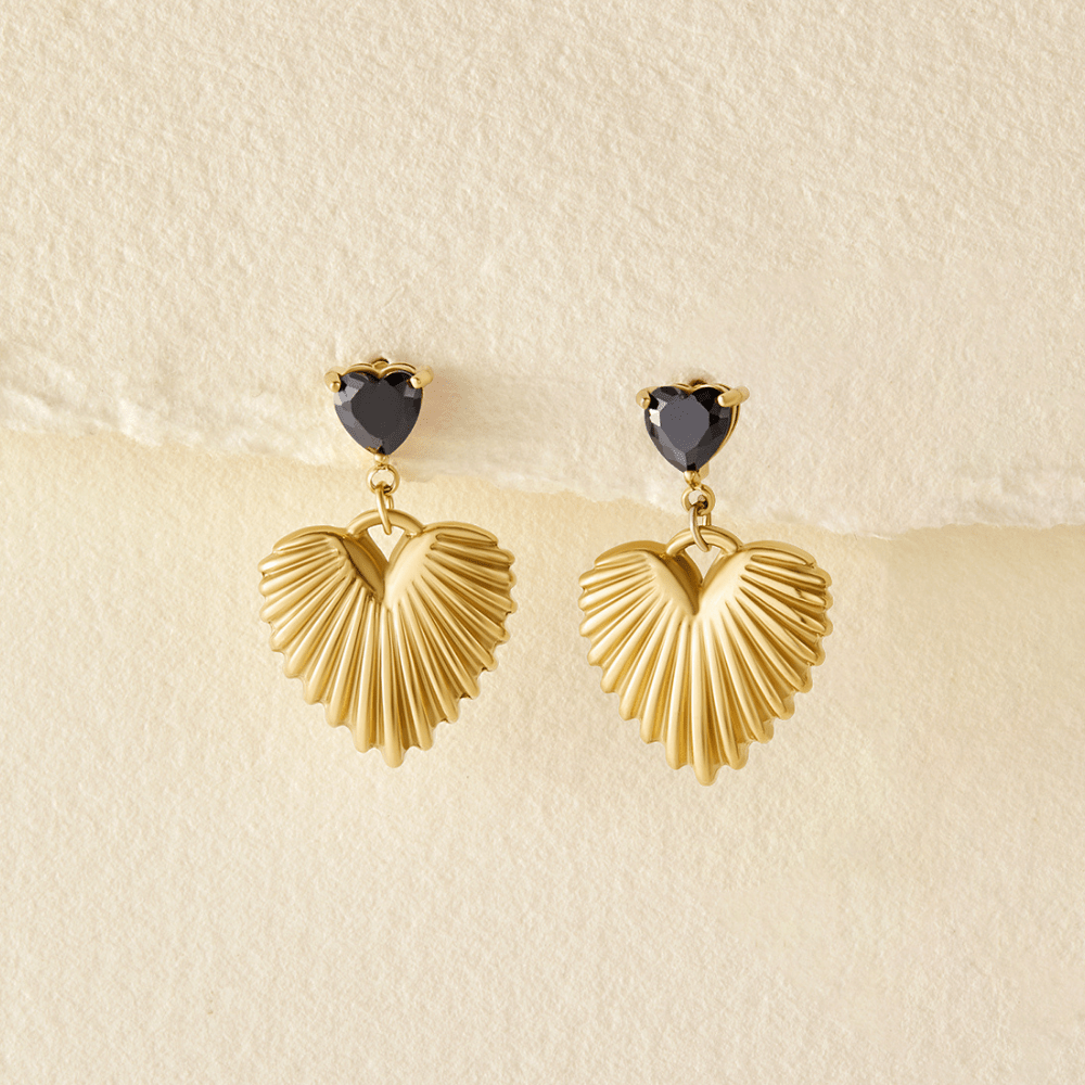 Boucles d'oreilles en forme de cœur en or Hera