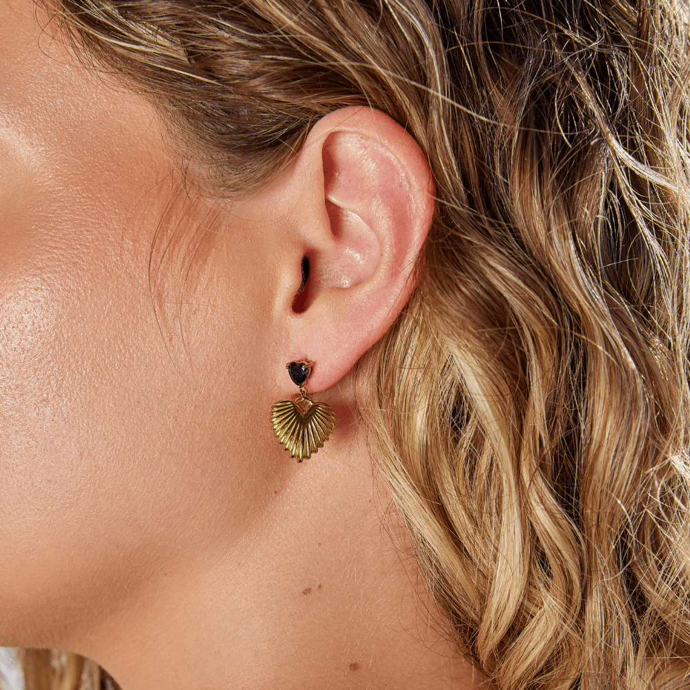 Boucles d'oreilles en forme de cœur en or Hera