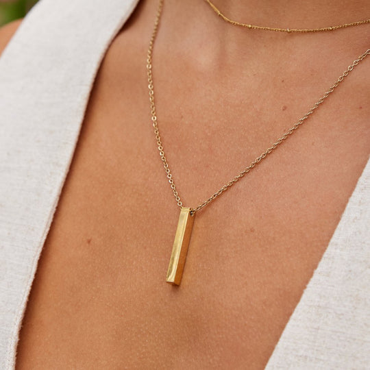 Collier en barre en or Lala