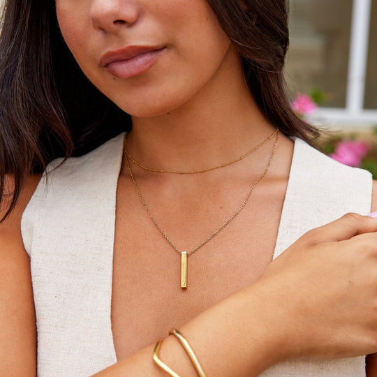 Collier en barre en or Lala