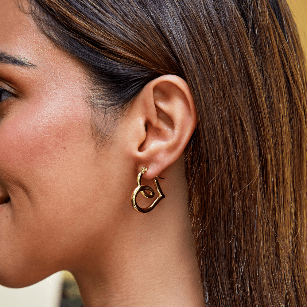 Boucles d'oreilles créoles en forme de cœur torsadé Lira