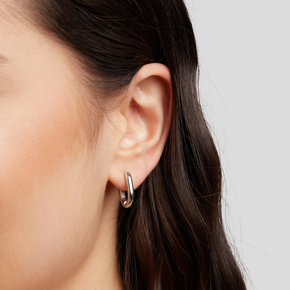 Boucles d'oreilles créoles en argent Madison