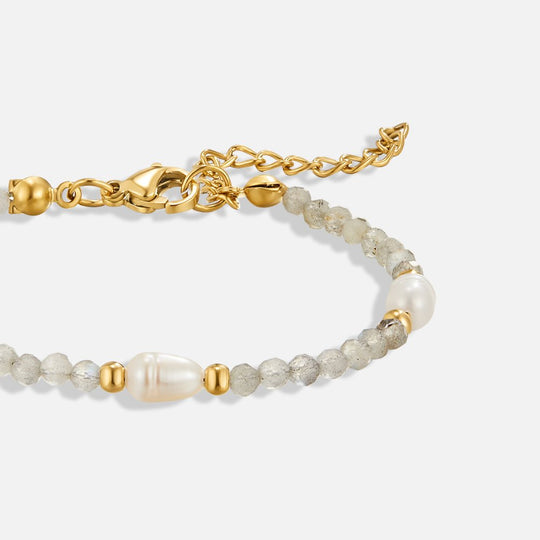Bracelet en perles de pierre de lune et de perles