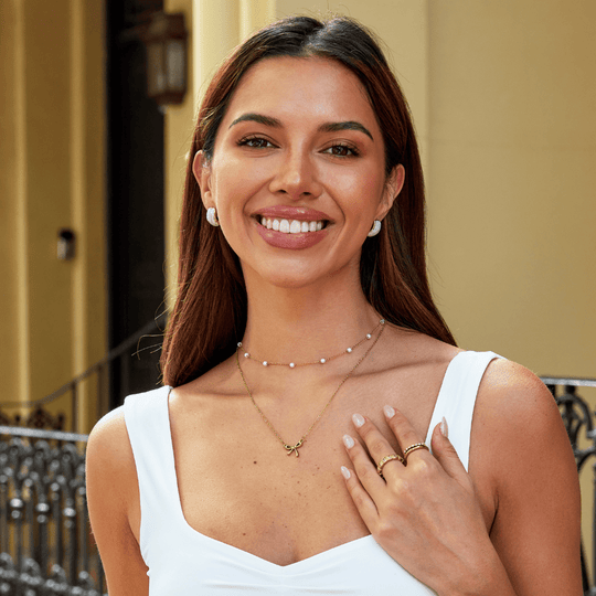 Boucles d'oreilles semi-hoops en nacre