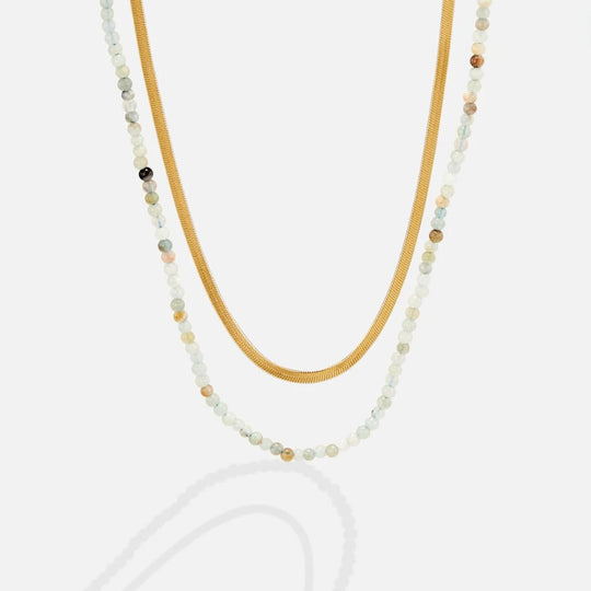 Collier en perles de pierre Neesa