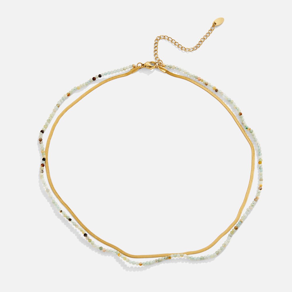 Collier en perles de pierre Neesa