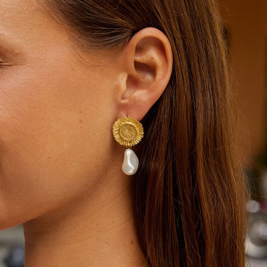 Boucles d'oreilles pendantes en fleur de perle