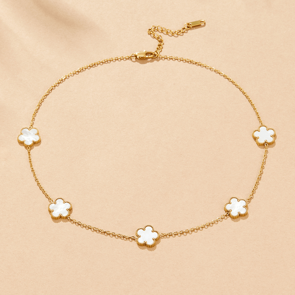 Collier Trèfle en Coquille de Perle